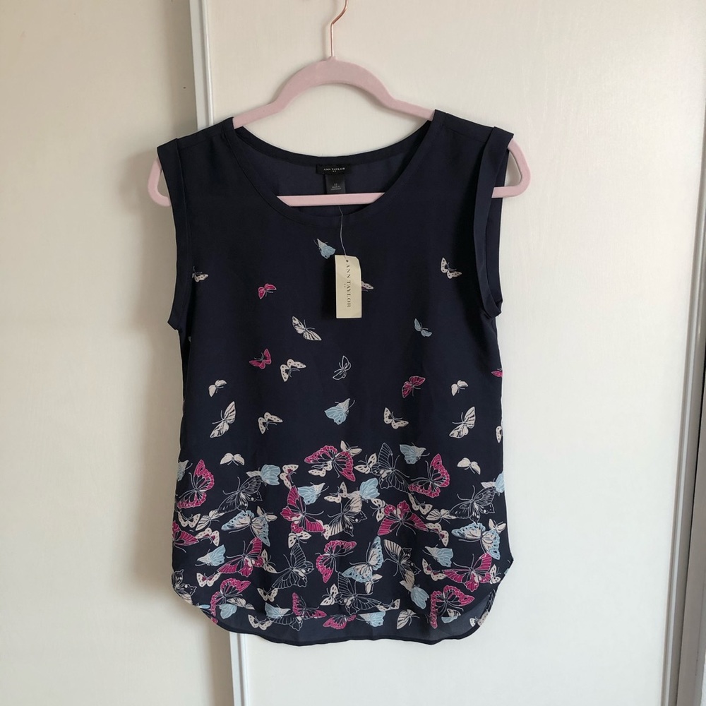 New Ann Taylor Butterflies Print Sleeveless Blouse
